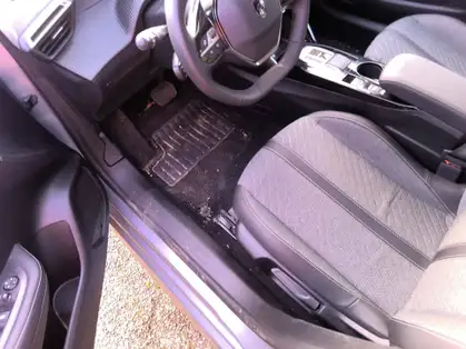 PEUGEOT 208 ALLURE HYBRID 100 CV E-DCS6