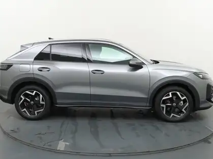 VOLKSWAGEN T-ROC 1.5 eTSI Hybrid 150 ch DSG7 R-Line
