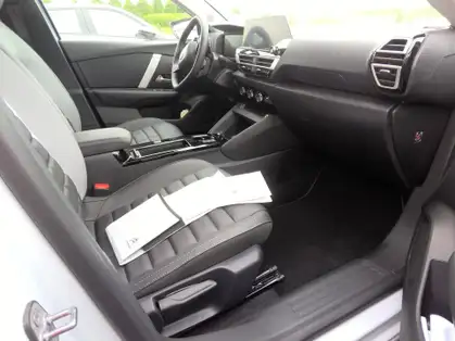 CITROEN C4 MAX HYBRID 136 CV e-DCS6