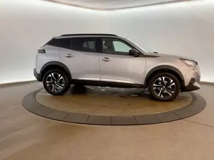 PEUGEOT 2008 ALLURE 1.2 PURETECH 130 CV EAT8