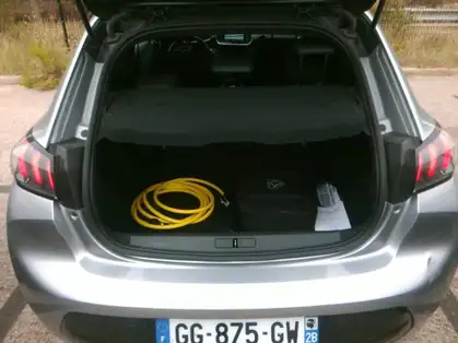 PEUGEOT 208 ELECTRIQUE e208 GT PACK (50 KWH 136 CV)