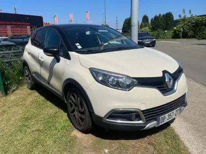 RENAULT CAPTUR HELLY HANSEN TCe 90 CV BVM