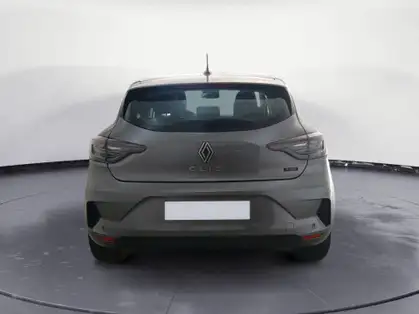 RENAULT CLIO V EVOLUTION E-Tech full hybrid 145 CV 