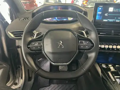 PEUGEOT 3008 ALLURE PACK HYBRID 136 CV E-DCS6