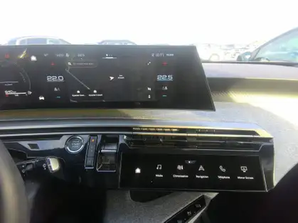 PEUGEOT 3008 ALLURE HYBRIDE 136 CV e-DCS6