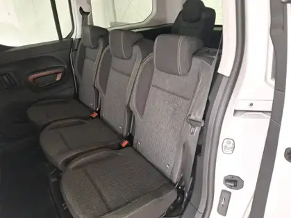 PEUGEOT E-RIFTER Rifter XL e136ch  7pl GT