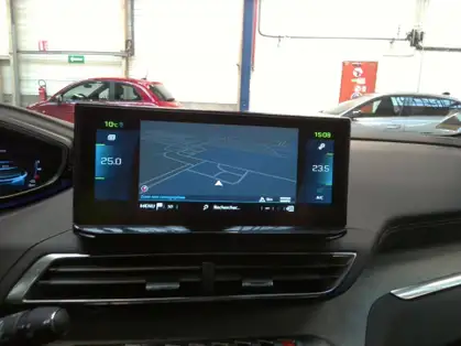 PEUGEOT 3008 GT 1.6 HYBRID4 300 CV E-EAT8