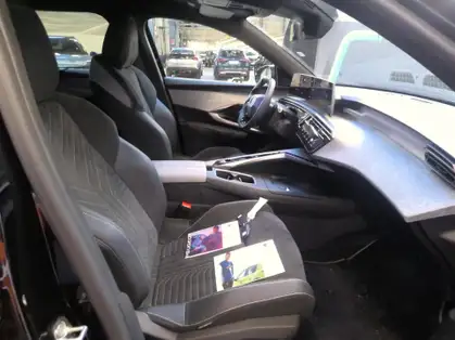 PEUGEOT 5008 ELECTRIQUE GT 210 CV 73 kWh 