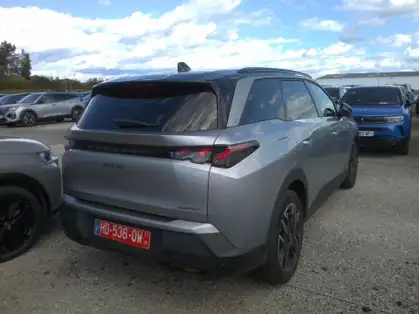 PEUGEOT 5008 GT Hybrid 145 CV e-DCS6 