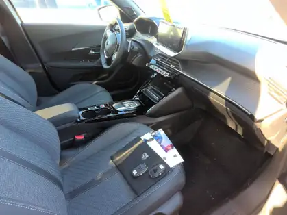 PEUGEOT 2008 ALLURE Hybrid 145 CV e-DCS6 