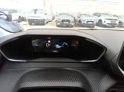 PEUGEOT 208 ALLURE HYBRID 100 CV E-DCS6