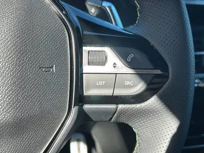 PEUGEOT 2008 GT Hybrid 145 CV e-DCS6 