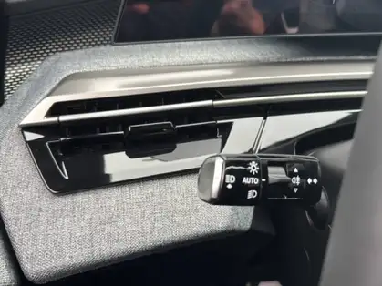 PEUGEOT 3008 GT Hybrid 145 e-DCS6