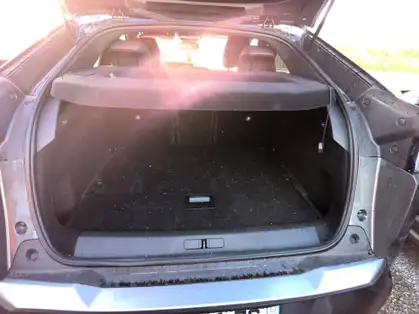 PEUGEOT 3008 ALLURE HYBRIDE 136 CV e-DCS6