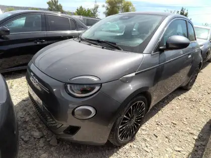 FIAT 500E BERLINE MY22 SERIE 1 STEP 1 500 e 118 ch La Prima