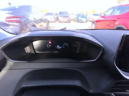PEUGEOT 208 ALLURE HYBRID 100 CV E-DCS6
