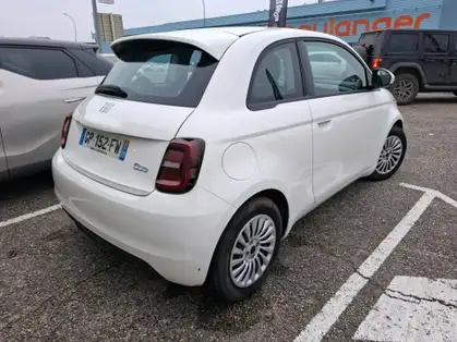 FIAT 500E BERLINE MY22 SERIE 1 STEP 1 500 e 95 ch Action