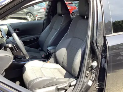 TOYOTA COROLLA TOURING SPORTS HYBRIDE MY20 184h Design