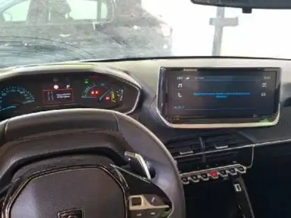 PEUGEOT 208 Hybrid 110 ch e-DCS6 Style