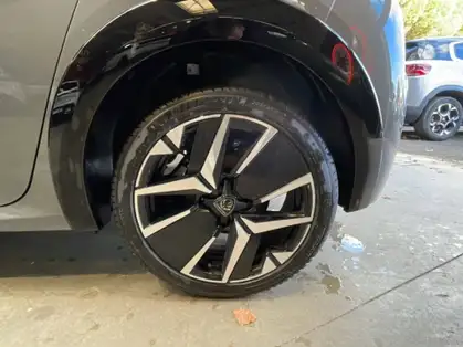 PEUGEOT 208 GT Hybrid 110 CV e-DCS6