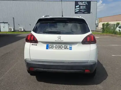 PEUGEOT 2008 ACTIVE 1.5 bluehdi 100 CV BVM5