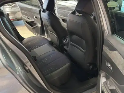 PEUGEOT 308 GT Hybrid 145 CV e-DCS6