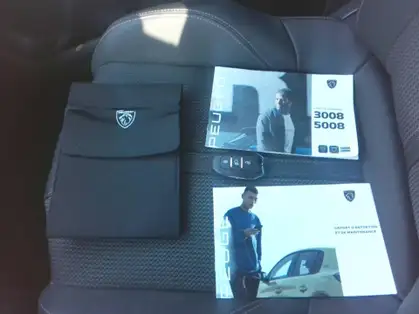 PEUGEOT 5008 GT 1.2 HYBRID 136 CV E-DCS6