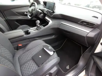 PEUGEOT 5008 5008 ROADTRIP 1.5 BLUEHDI 130 CV BVM6