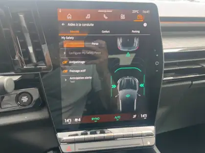 RENAULT AUSTRAL TECHNO E-Tech full hybrid 200 CV 