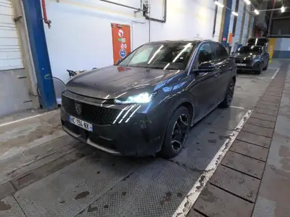 PEUGEOT 3008 210 ch 73 kWh Allure