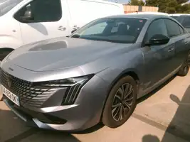 PEUGEOT ALLURE HYBRID 225 CV e-EAT8