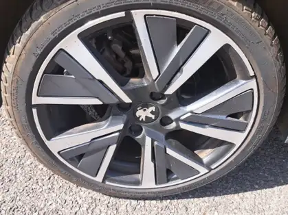 PEUGEOT 208 GT LINE PureTech 100 CV BVM6 
