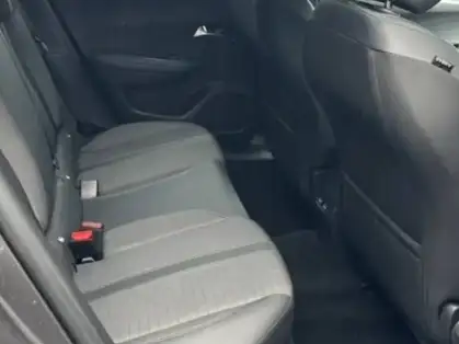 PEUGEOT 2008 ALLURE 1.5 BLUEHDI 130 CV EAT8