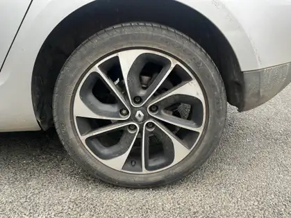 RENAULT MEGANE III BERLINE BOSE dCi 130 CV BVM6