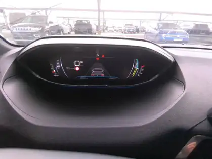 PEUGEOT 3008 ALLURE PACK HYBRID 136 CV E-DCS6