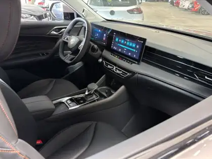 MG EHS 1.5 Hybrid+ 224 ch Luxury
