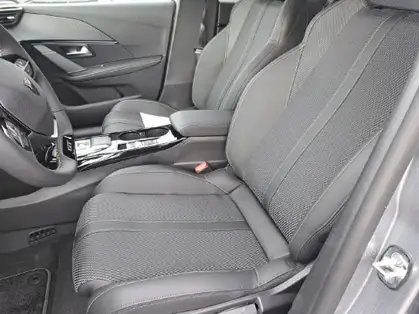 PEUGEOT 208 GT HYBRID 145 CV E-DCS6