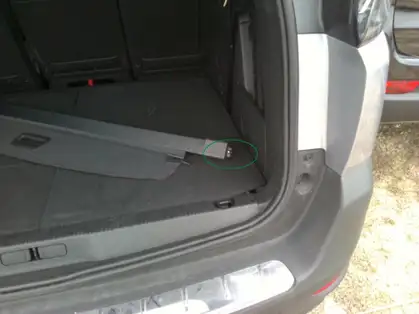 PEUGEOT 5008 GT 1.2 HYBRID 136 CV E-DCS6