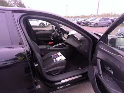 PEUGEOT 408 GT HYBRID 136 CV e-DCS6