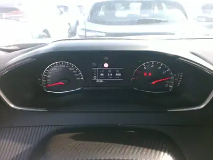 PEUGEOT 2008 ACTIVE 1.2 PURETECH 100 CV BVM6