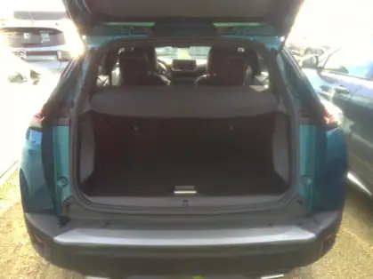 PEUGEOT 2008 ALLURE HYBRID 136 CV e-DCS6