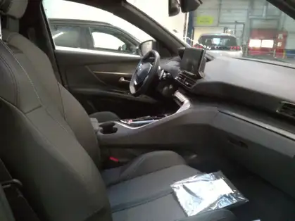 PEUGEOT 3008 ALLURE PACK 1.2 PURETECH 130 CV EAT8