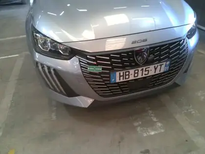 PEUGEOT 208 ALLURE HYBRID 100 CV E-DCS6