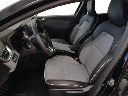 RENAULT CLIO V TECHNO E-Tech full hybrid 145 CV GSR2 