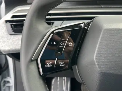 PEUGEOT 3008 ALLURE HYBRIDE 136 CV e-DCS6