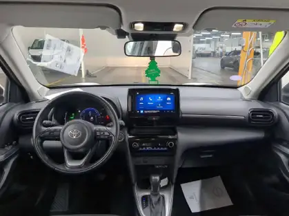 TOYOTA YARIS CROSS HYBRIDE 116h 2WD Design Business + Programme Toyota Experience