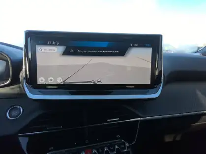 PEUGEOT 2008 ALLURE Hybrid 145 CV e-DCS6 