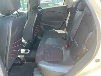 RENAULT CAPTUR HELLY HANSEN TCe 90 CV BVM