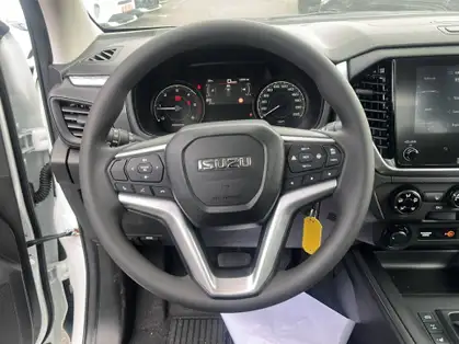 ISUZU D-MAX N60 SPACE CAB 1.9 164 CH 4X4  BB+benne arriere