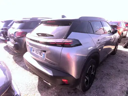 PEUGEOT 2008 GT HYBRID 136 CV E-DCS6